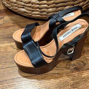 Steve Madden Black and Brown Platform Heels